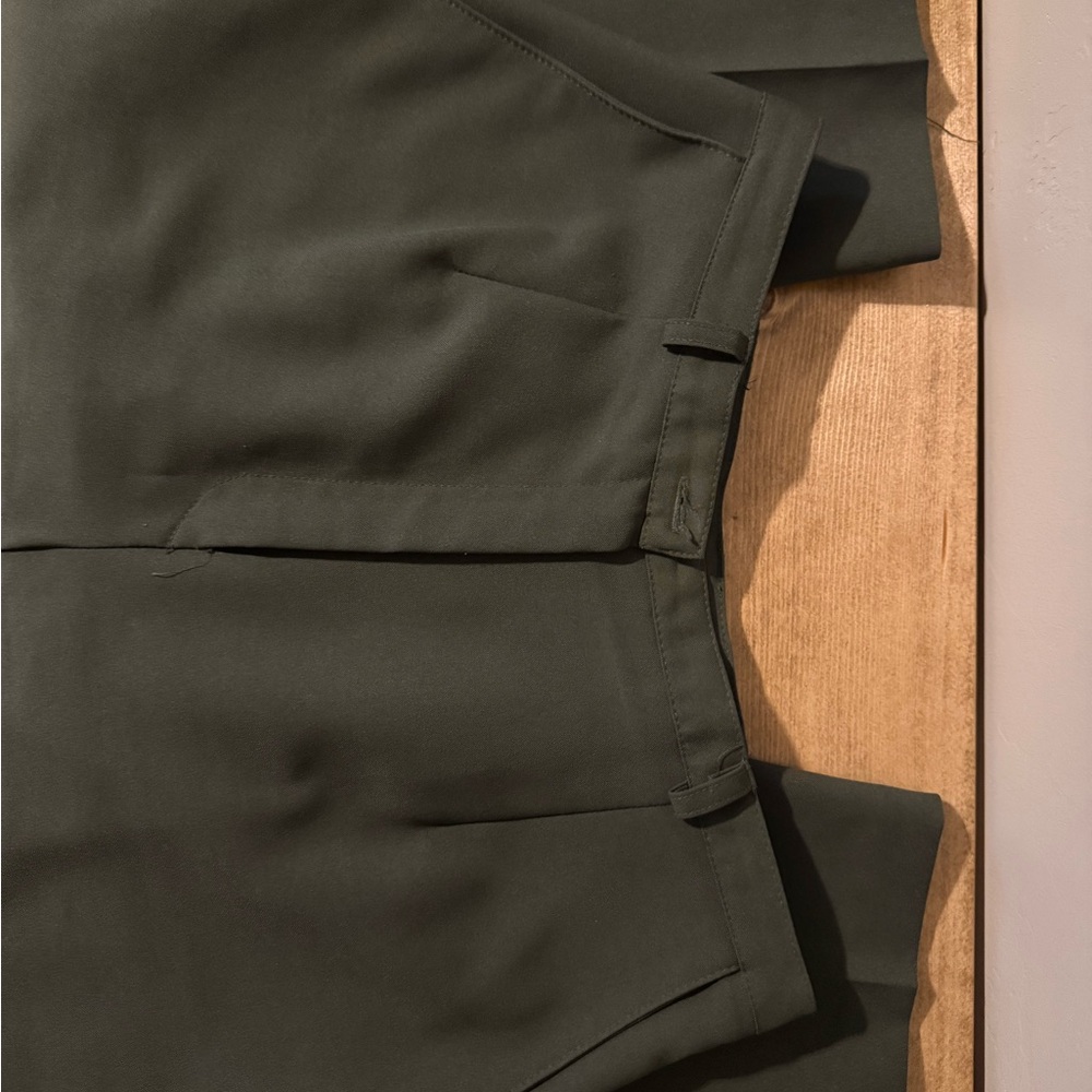 Kathie Lee Collection Olive Green Trousers